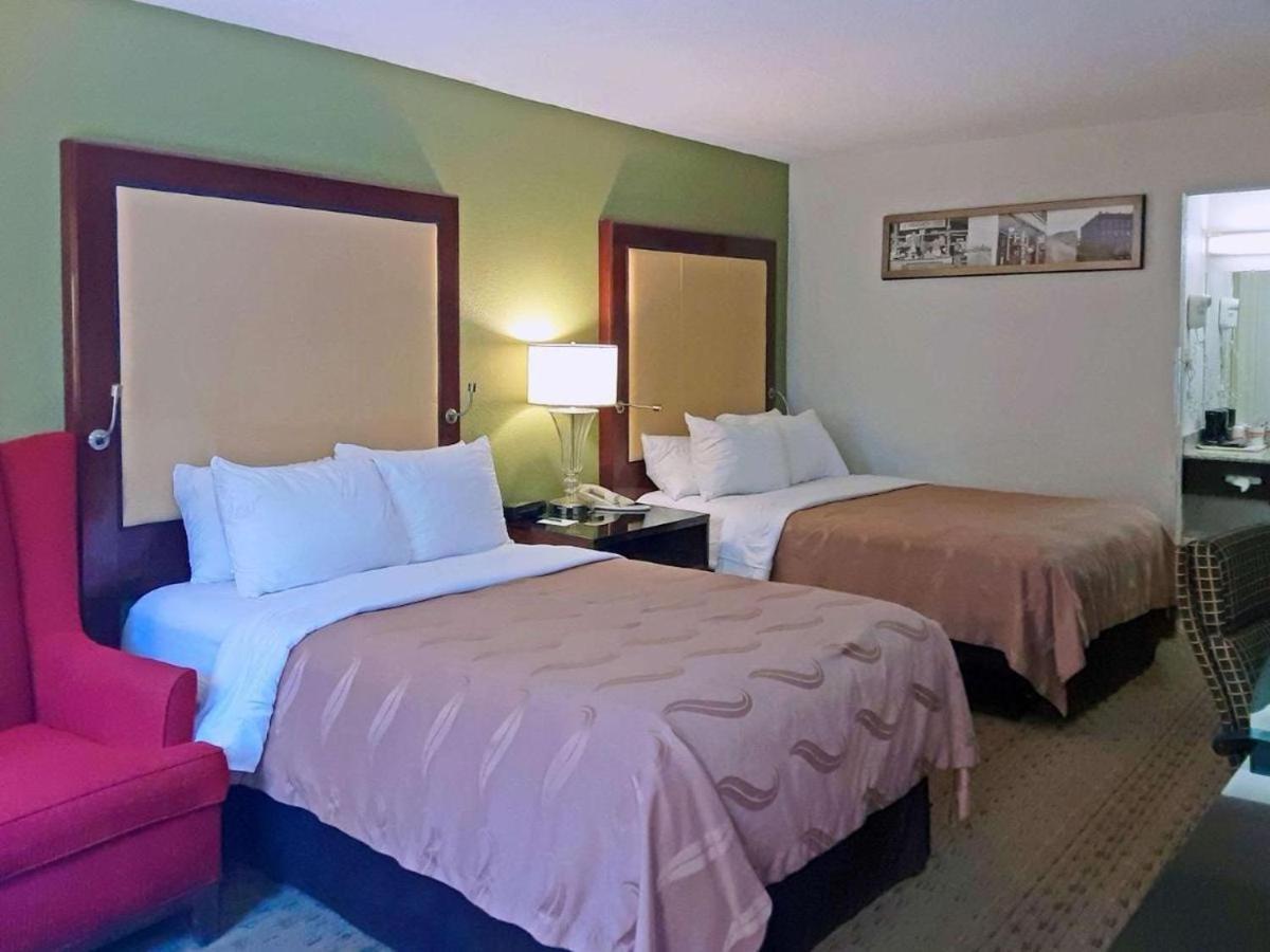 Super 8 By Wyndham Morganton Hotel Exterior photo